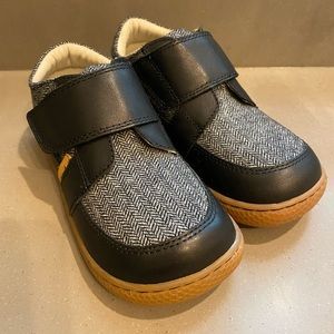 Livie and Luca Boys size 1 maverick shoe NEW